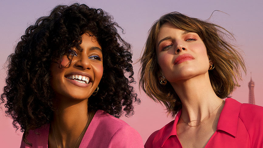03 - Summer Aperitif Hour - The Look: Confident Joie de Vivre