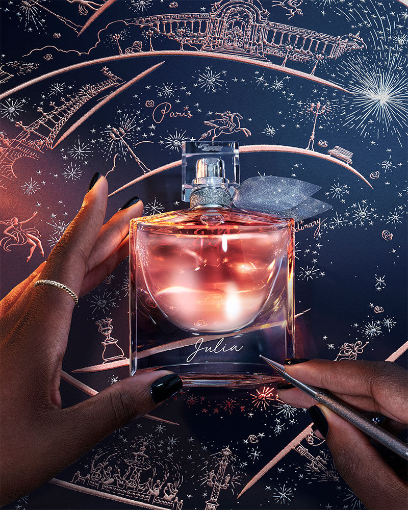 Discover LA VIE EST BELLE 50ML CANDLE SET ✓ Free Sample with