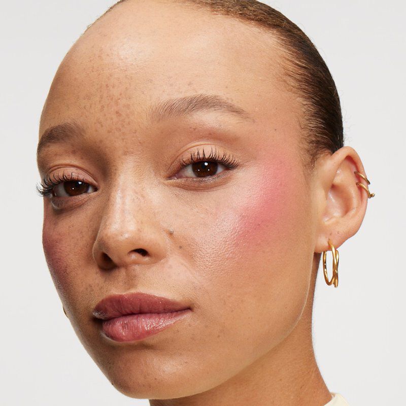 Model wearing the highlighter
